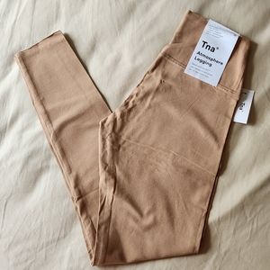 Aritzia tna atmosphere leggings